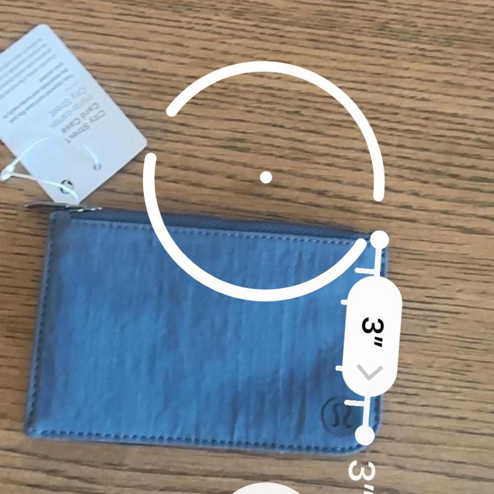 Lululemon City Street Card Case - Picture 3 of 9